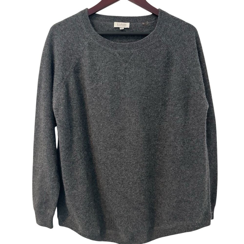 Kinross Charcoal Cashmere Crewneck Sweater for Men - Picture 4 of 9